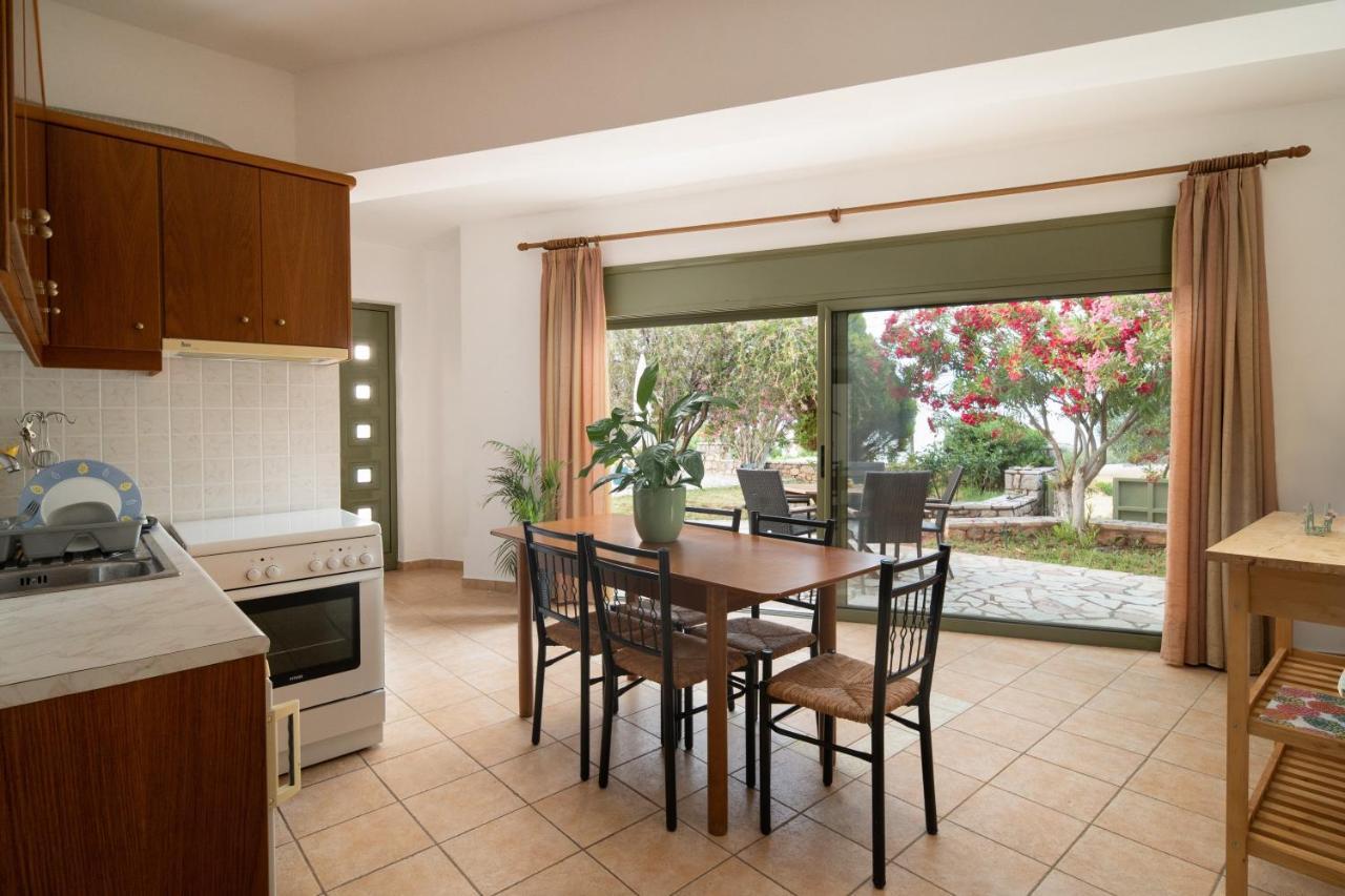 Villa Luisa Exclusive Residences Monemvasia Bagian luar foto