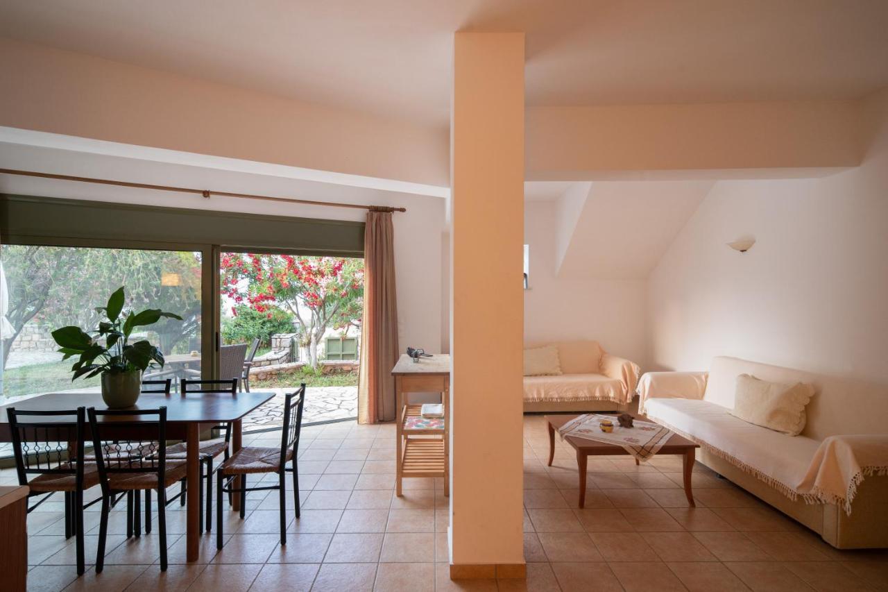 Villa Luisa Exclusive Residences Monemvasia Bagian luar foto